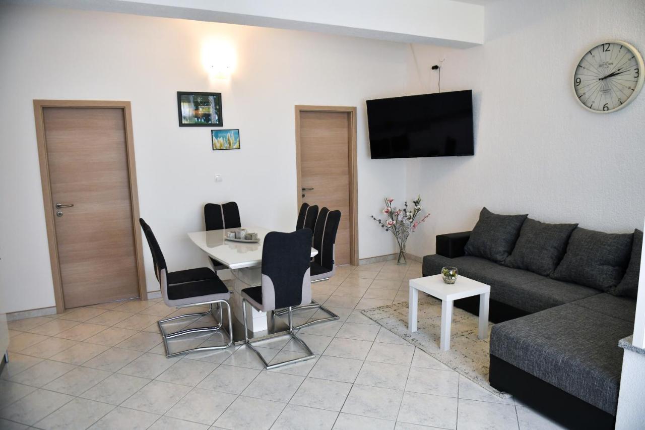 Apartmán Mariva Dicmo